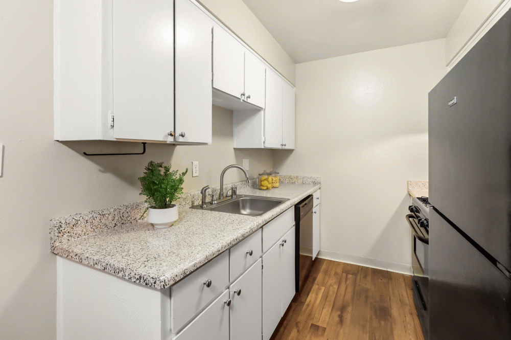 This image is the visual representation of Interior 10 in River's Edge At Fair Oaks Apartments.